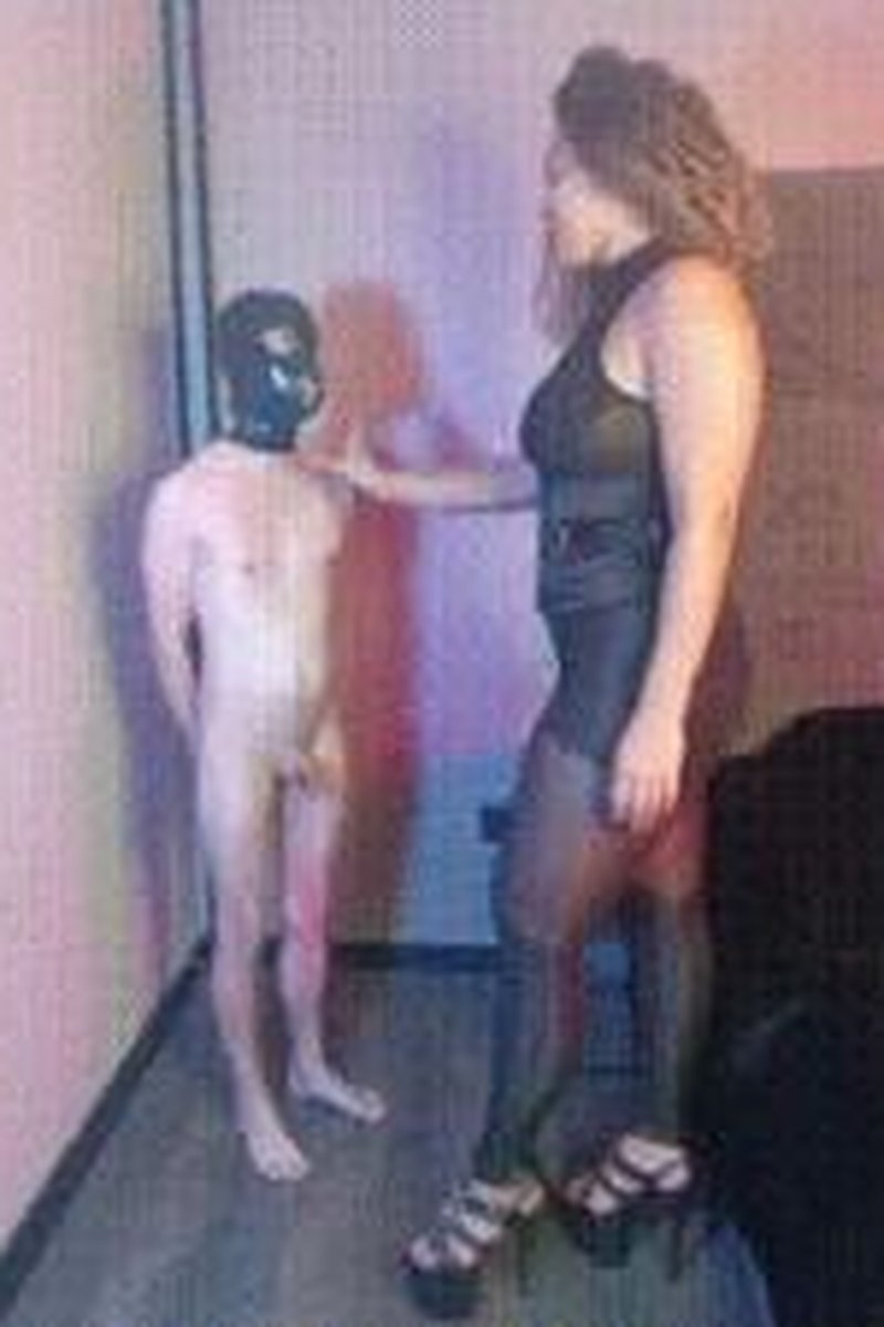 Height Comparison - Screenshot 1 of 4 - Domination