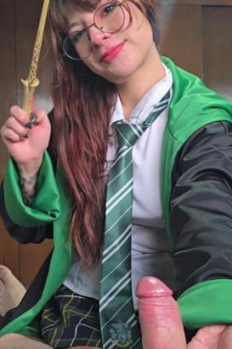 Naughty Wizard Training - Screenshot 1 of 4 - All Sex