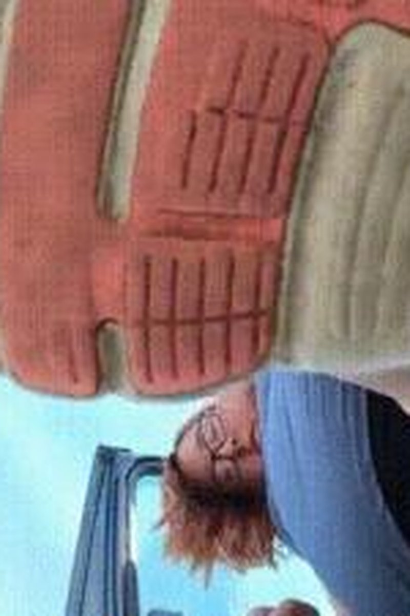 Trampling Bugs - Screenshot 1 of 4 - Face Trample Fetish