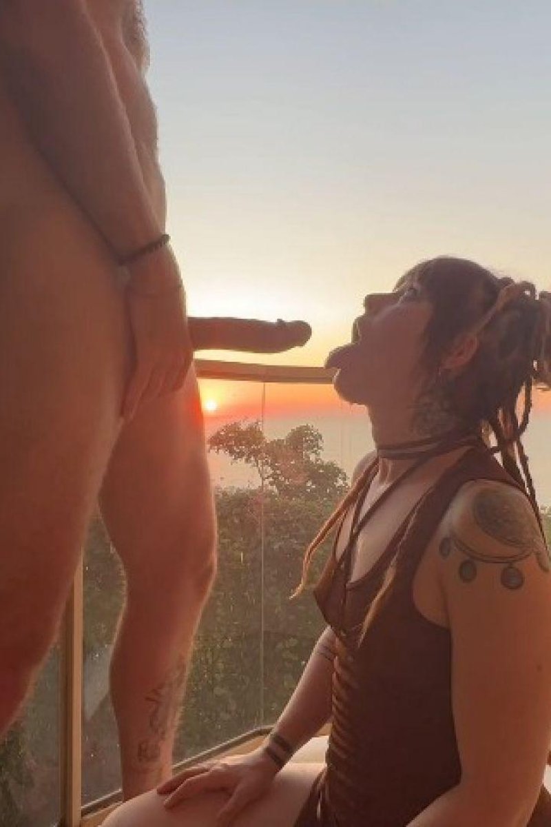 Sunset Facefuck Session - Screenshot 1 of 4 - Amateur