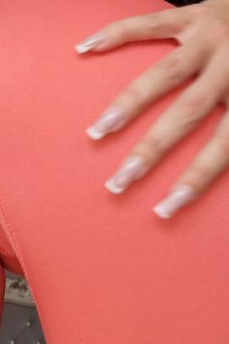4k Squirt In Leggings Used Vibrator - Screenshot 1 of 4 - Camel Toe