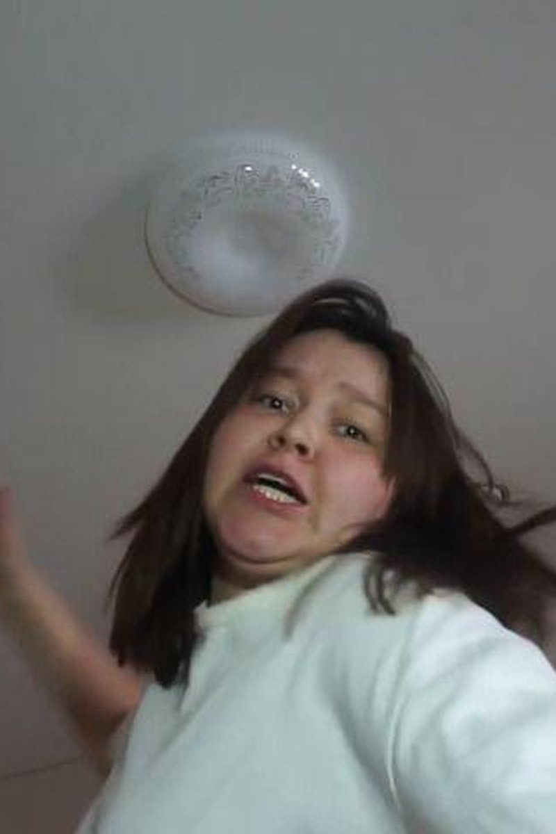 Virtual Face Slapping - Screenshot 1 of 4 - Boots