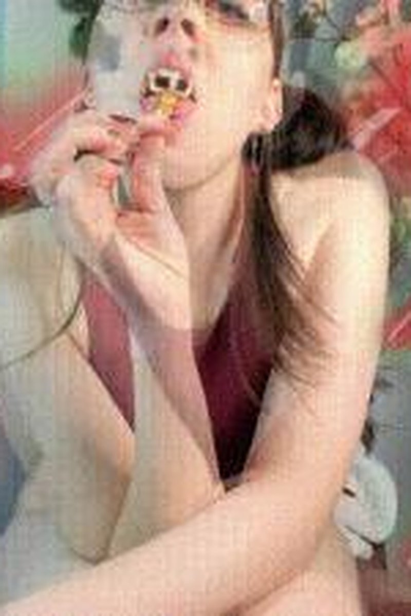 Teasing The Tiny Slave - Screenshot 1 of 4 - Body Worship