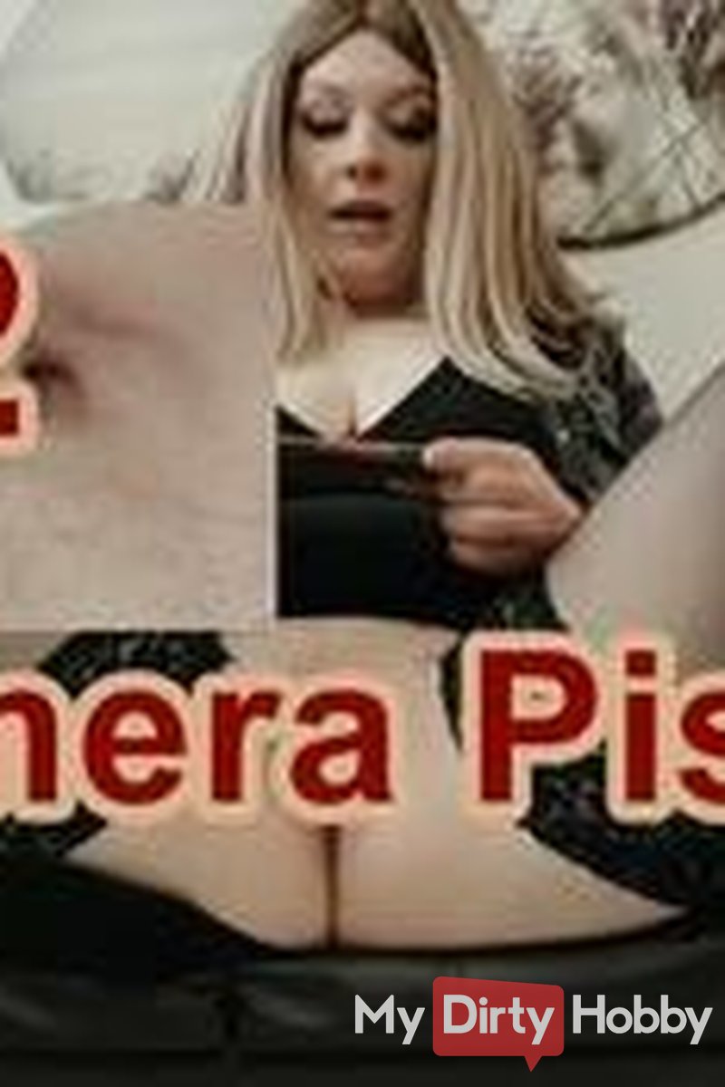 2 Camera Piss - Screenshot 1 of 4 - Sexyvenushuegel