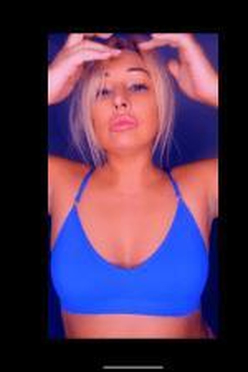 Tinkerbell - Screenshot 1 of 4 - Ass Fetish