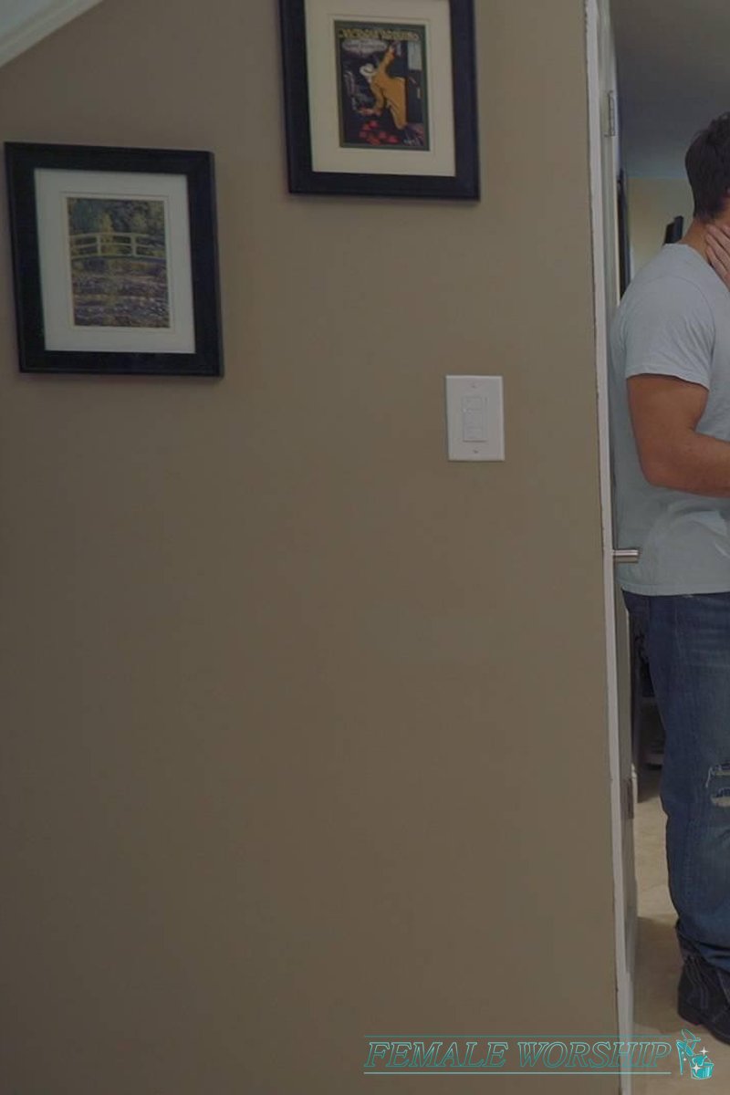 #454 - Screenshot 1 of 4 - Sovereign Syre
