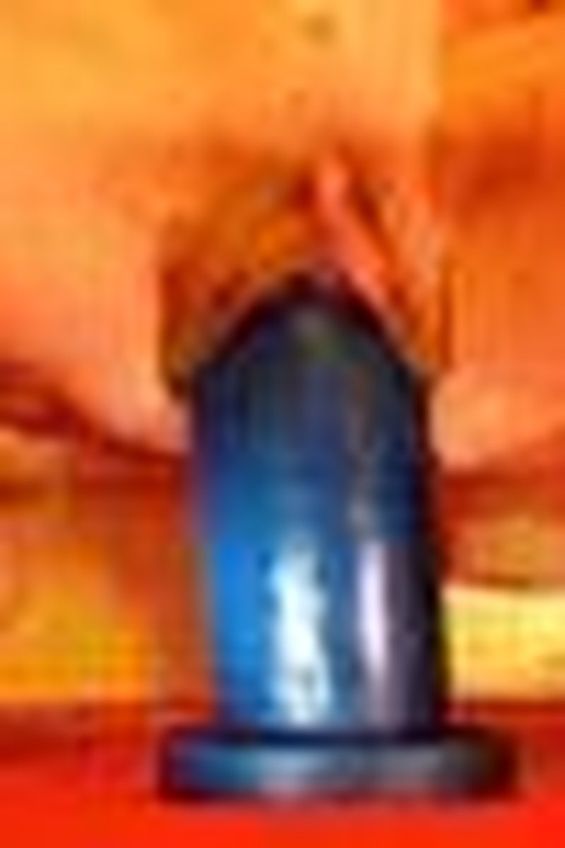 Huge Dildo Insertion - Screenshot 1 of 4 - Amateur