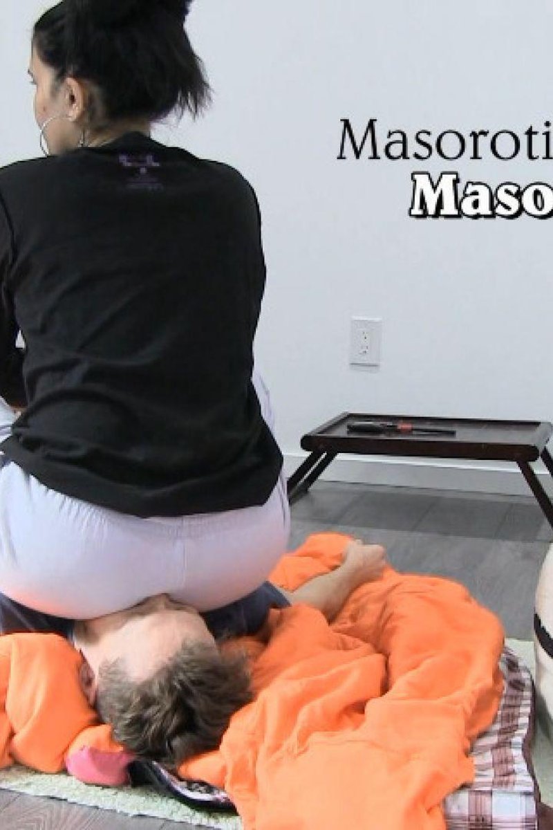 Fullweight Facesitting 8 HD - Screenshot 1 of 4 - Ass Smothering