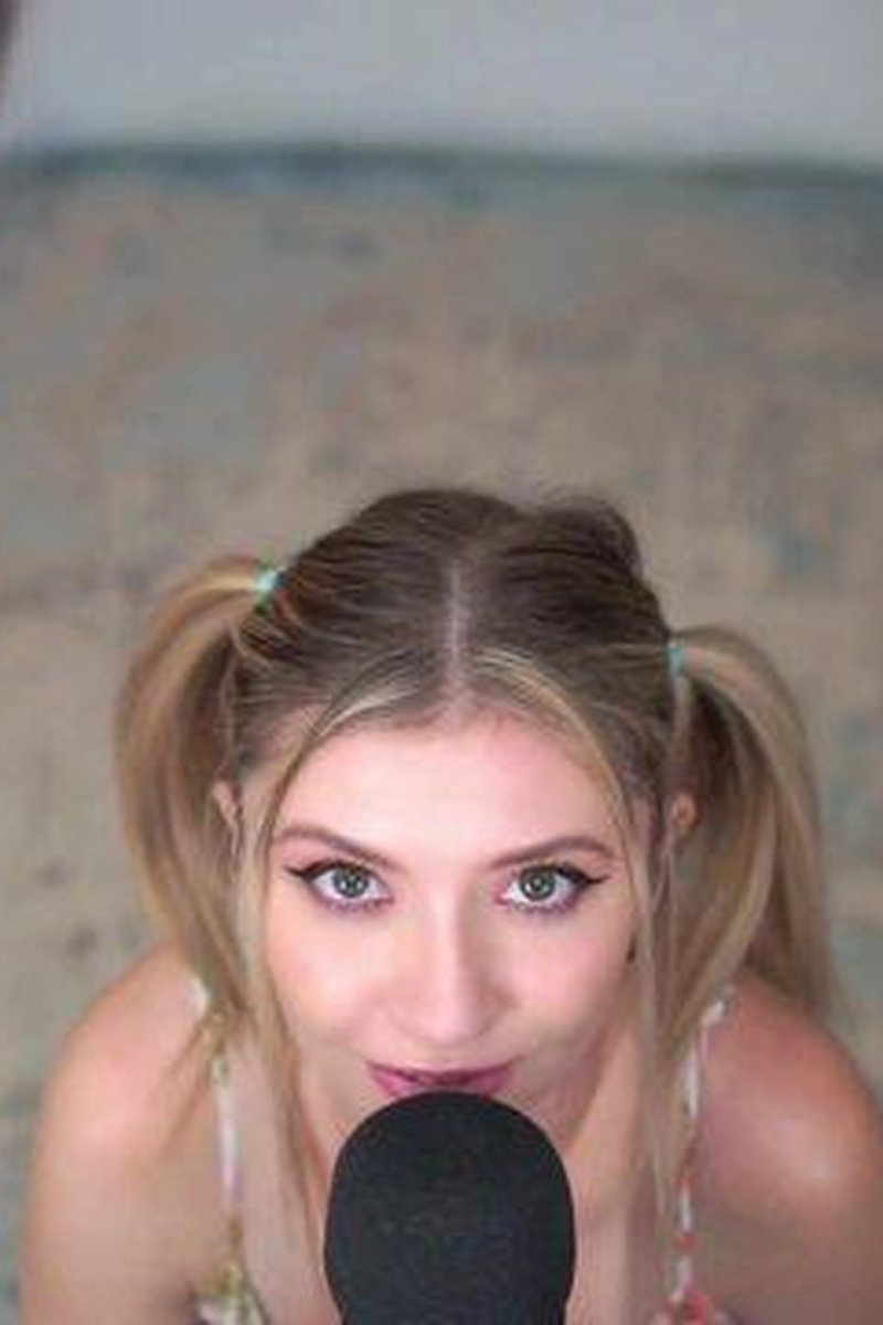 Step Daddy ASMR JOI Roleplay - Screenshot 1 of 4 - Blowjob