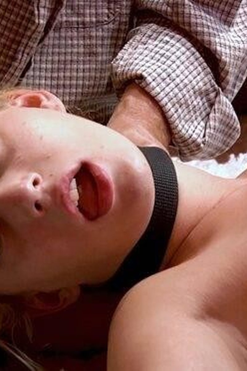 After School Dad - Screenshot 1 of 4 - Asphyxiation