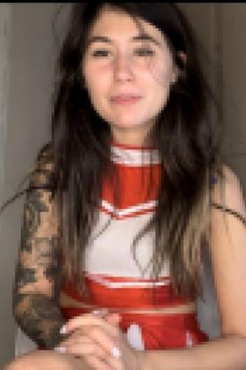 Project Bribe - Screenshot 1 of 4 - Bitch