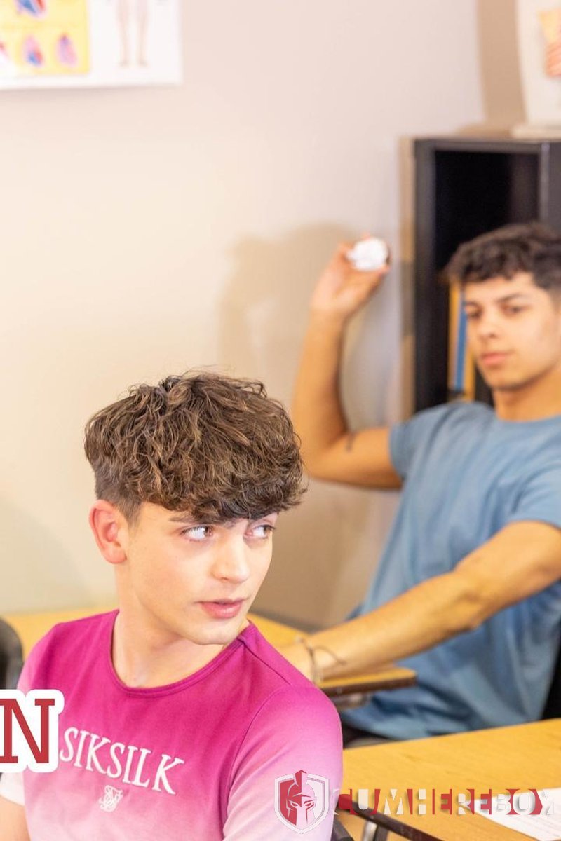 Detention - Screenshot 1 of 4 - Gay