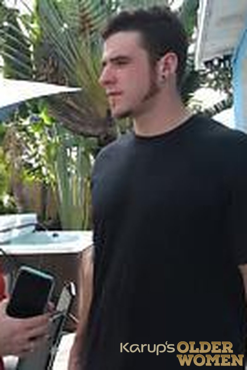 Deck Dick Lick - Screenshot 1 of 4 - Andi James