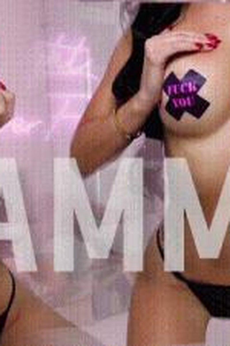 Scammed - Screenshot 1 of 4 - Bitch