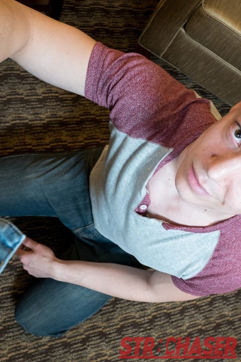 Aiden - Screenshot 1 of 4 - Anal