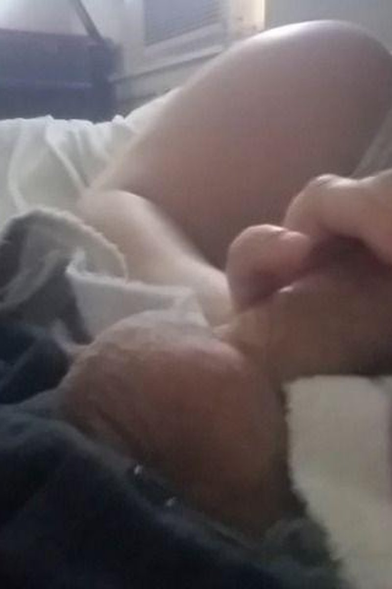 Old Handjob Video - Screenshot 1 of 4 - BBW