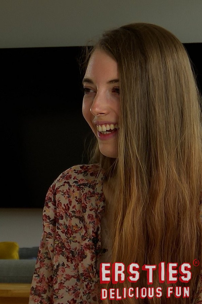 Interview - Screenshot 1 of 4 - European