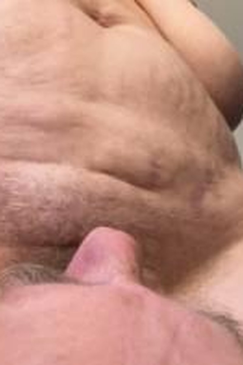 Beneath Me - Screenshot 1 of 4 - Facesitting