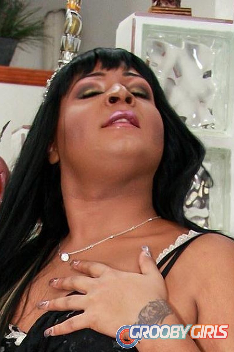 Welcome Egypt - Screenshot 1 of 4 - Transgender