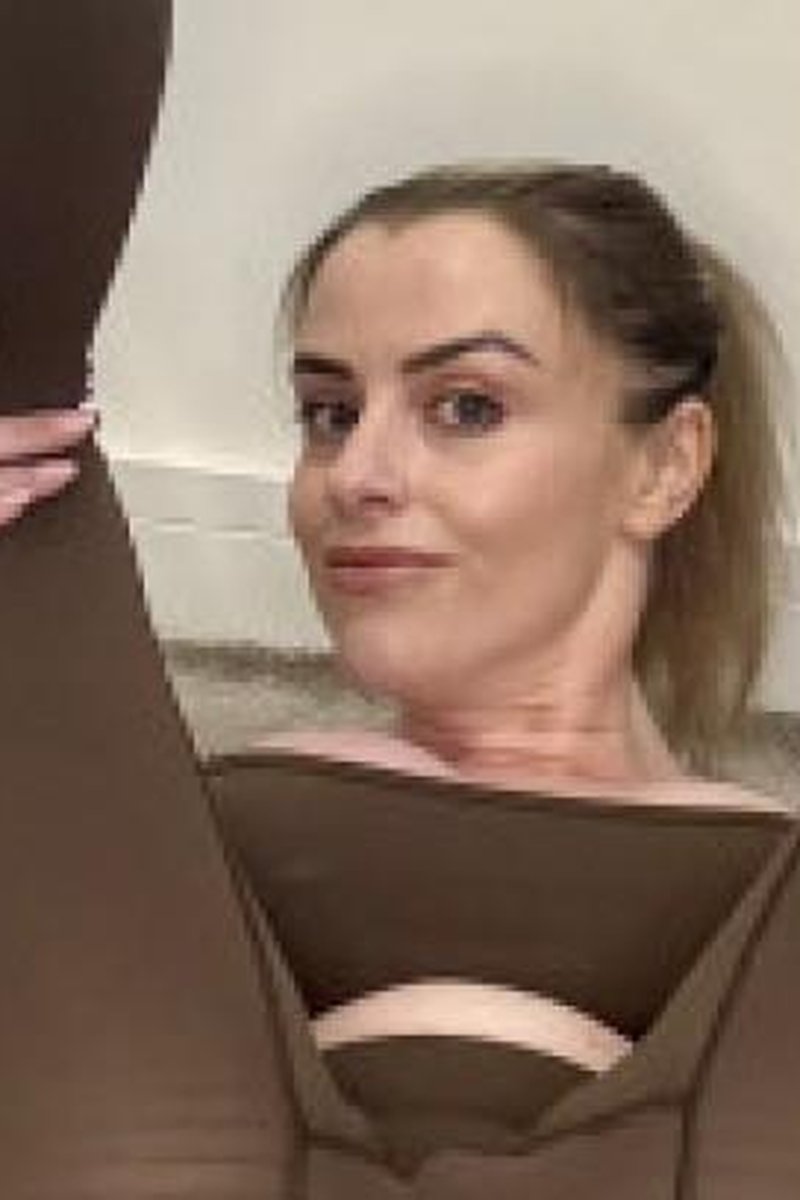 Gym Body Worship - Screenshot 1 of 4 - Body Worship