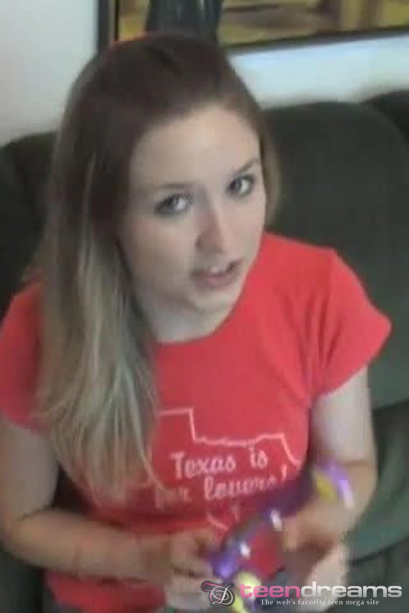 Kitty - Screenshot 1 of 4 - Teen (18-22)