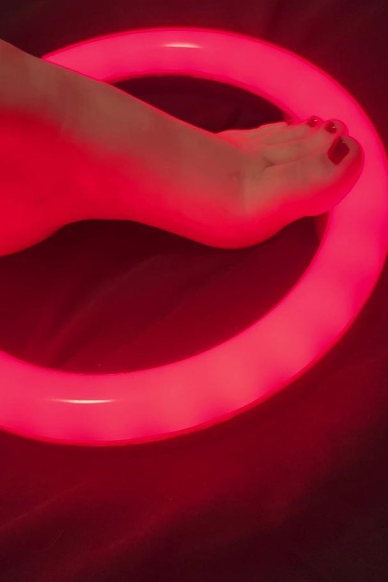 The Devil's Desire - Screenshot 1 of 4 - Foot Fetish