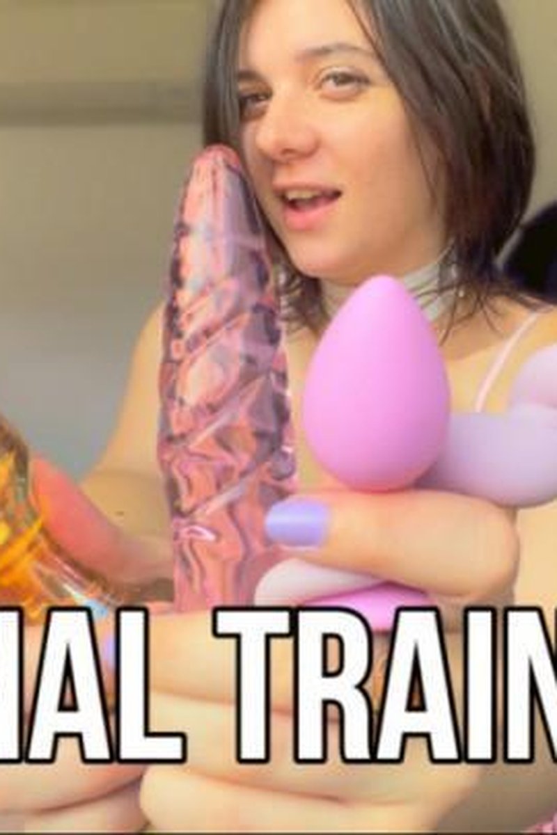 Anal Training - Screenshot 1 of 4 - Anal