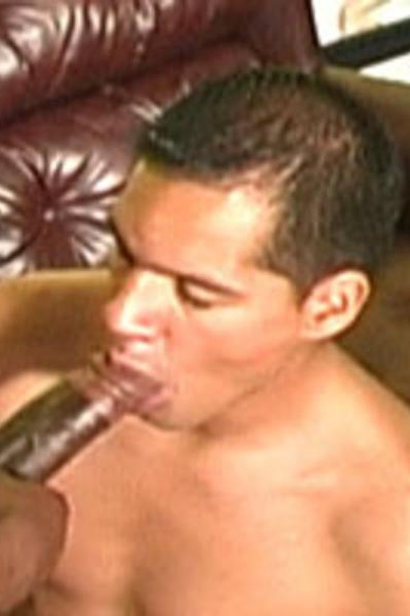 Anthony - Screenshot 1 of 4 - Anal