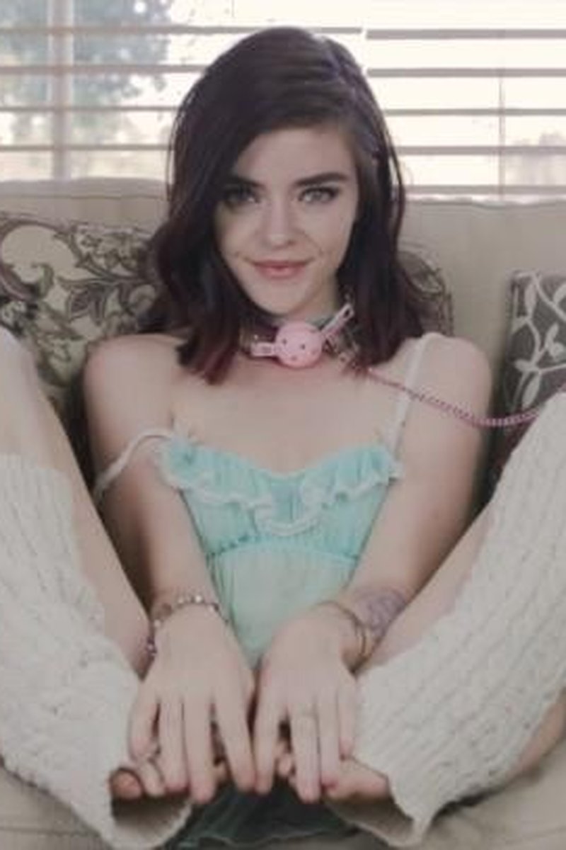 Collared and Gagged - Screenshot 1 of 4 - Ashe Maree