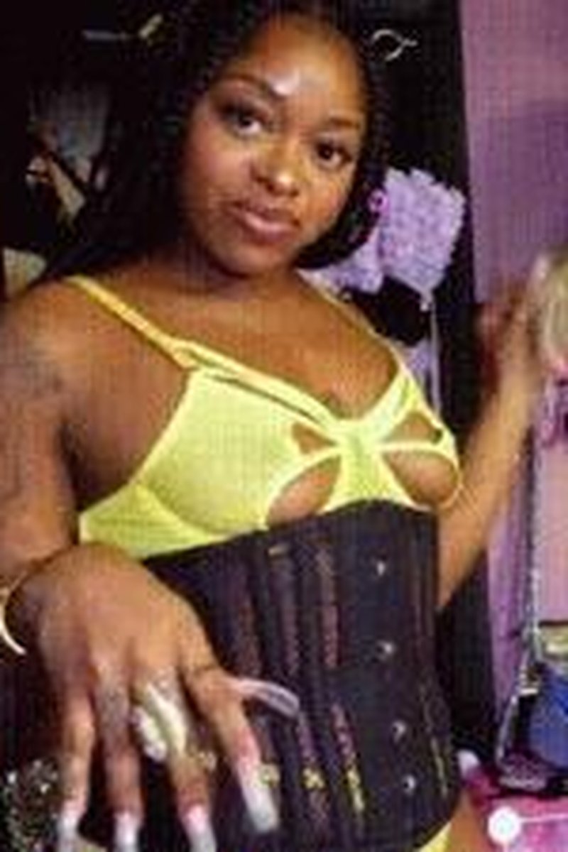 Dressing You Up - Screenshot 1 of 4 - Domination