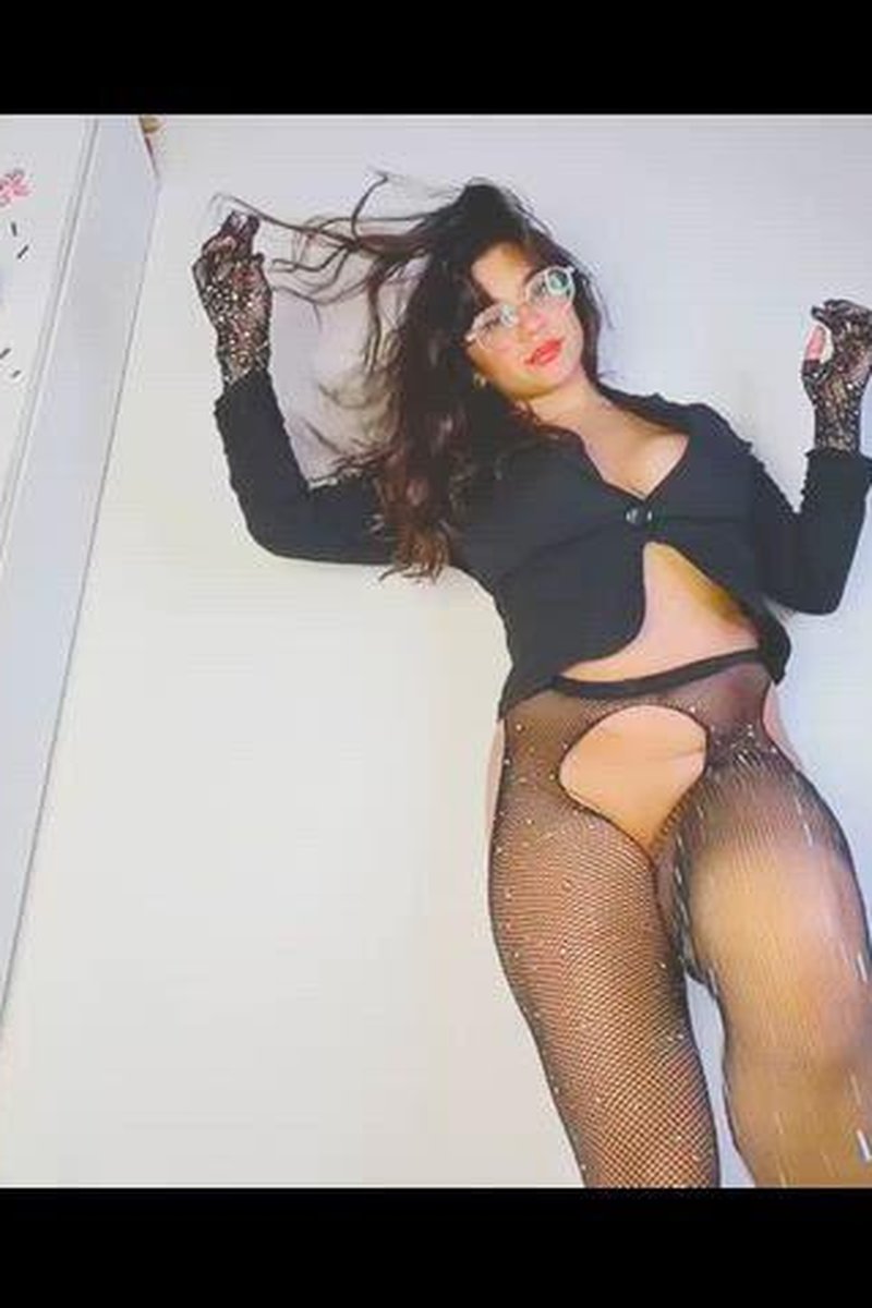 Provocative Squirt - Screenshot 1 of 4 - Angelfromhell