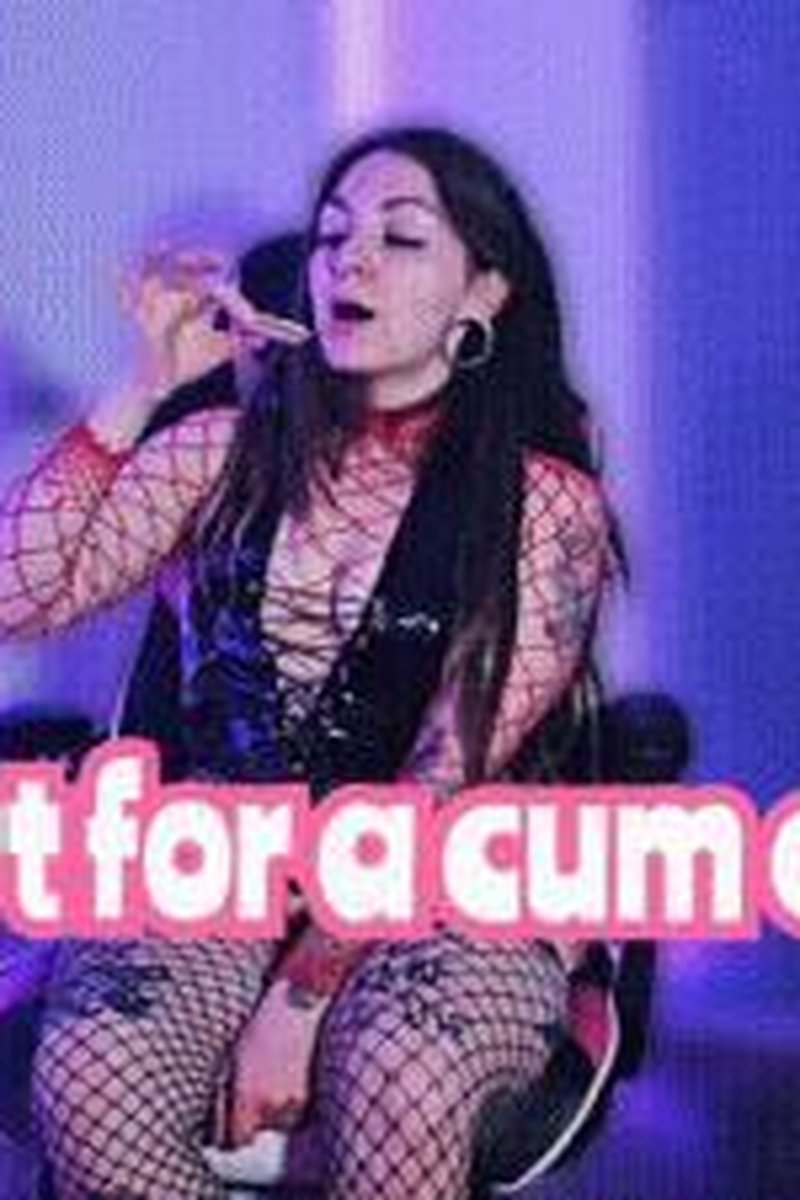Dessert For A Cum Eater! Glaze Your Cookie And Eat - Screenshot 1 of 4 - Cum Eating