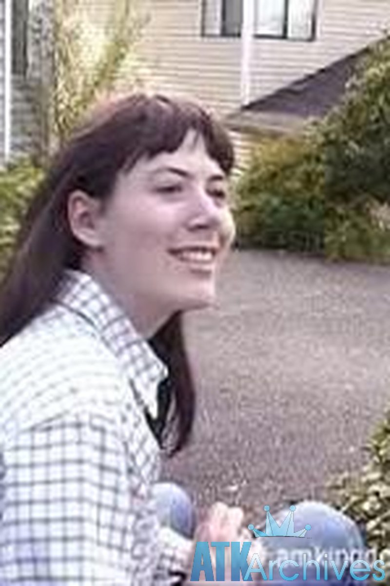Maureen - Interview - Screenshot 1 of 4 - Maureen Mau001