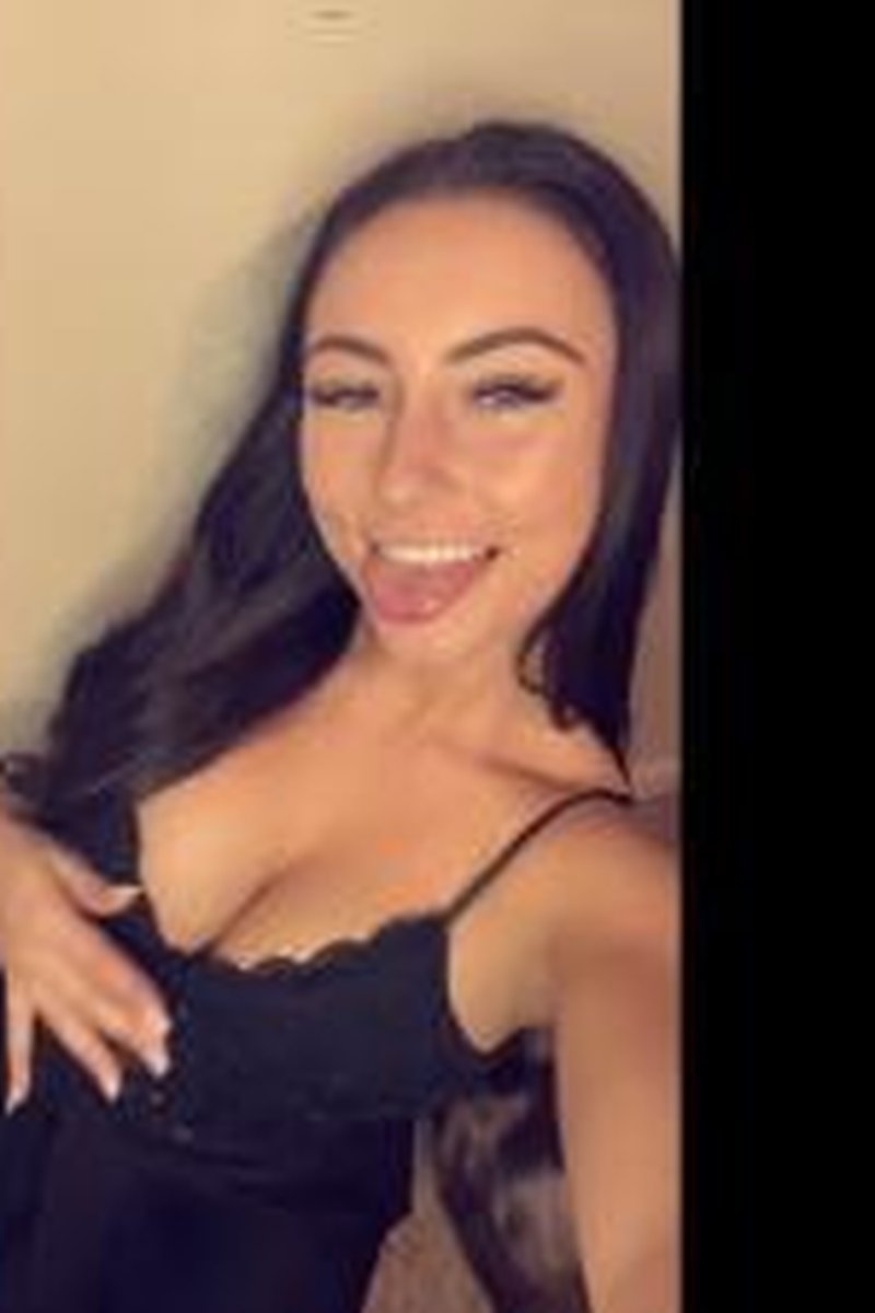 Tongue - Screenshot 1 of 4 - Babes