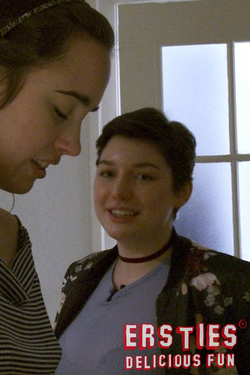 Interview with Birgit & Effie - Screenshot 1 of 4 - European