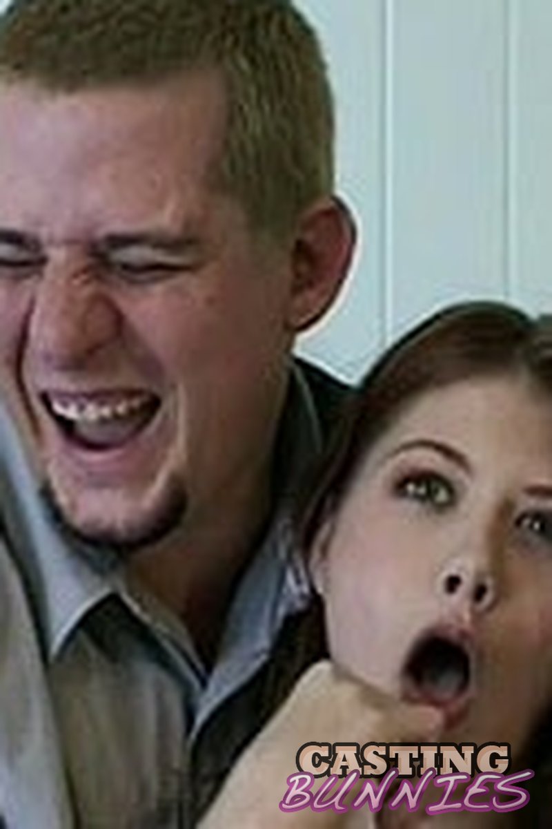 Casting Couch Nasty Action - Screenshot 1 of 4