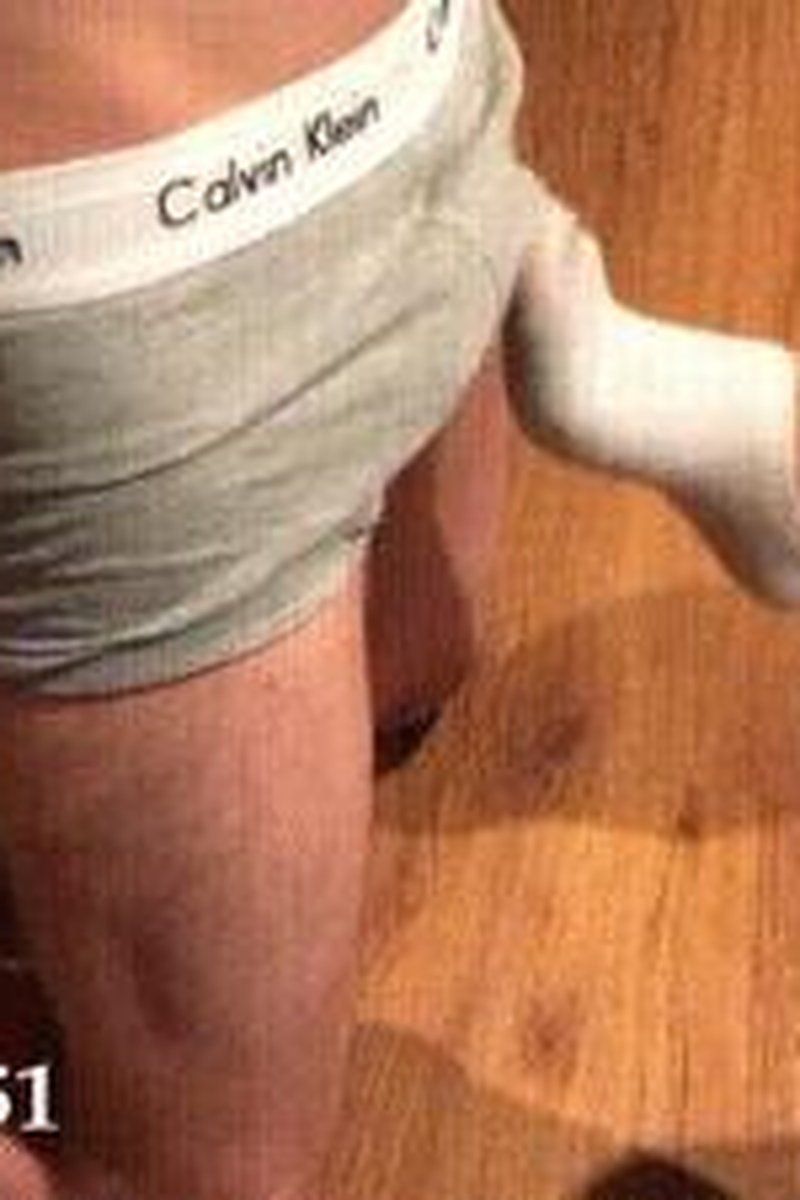 Socks vs Balls! - Screenshot 1 of 4 - BDSM