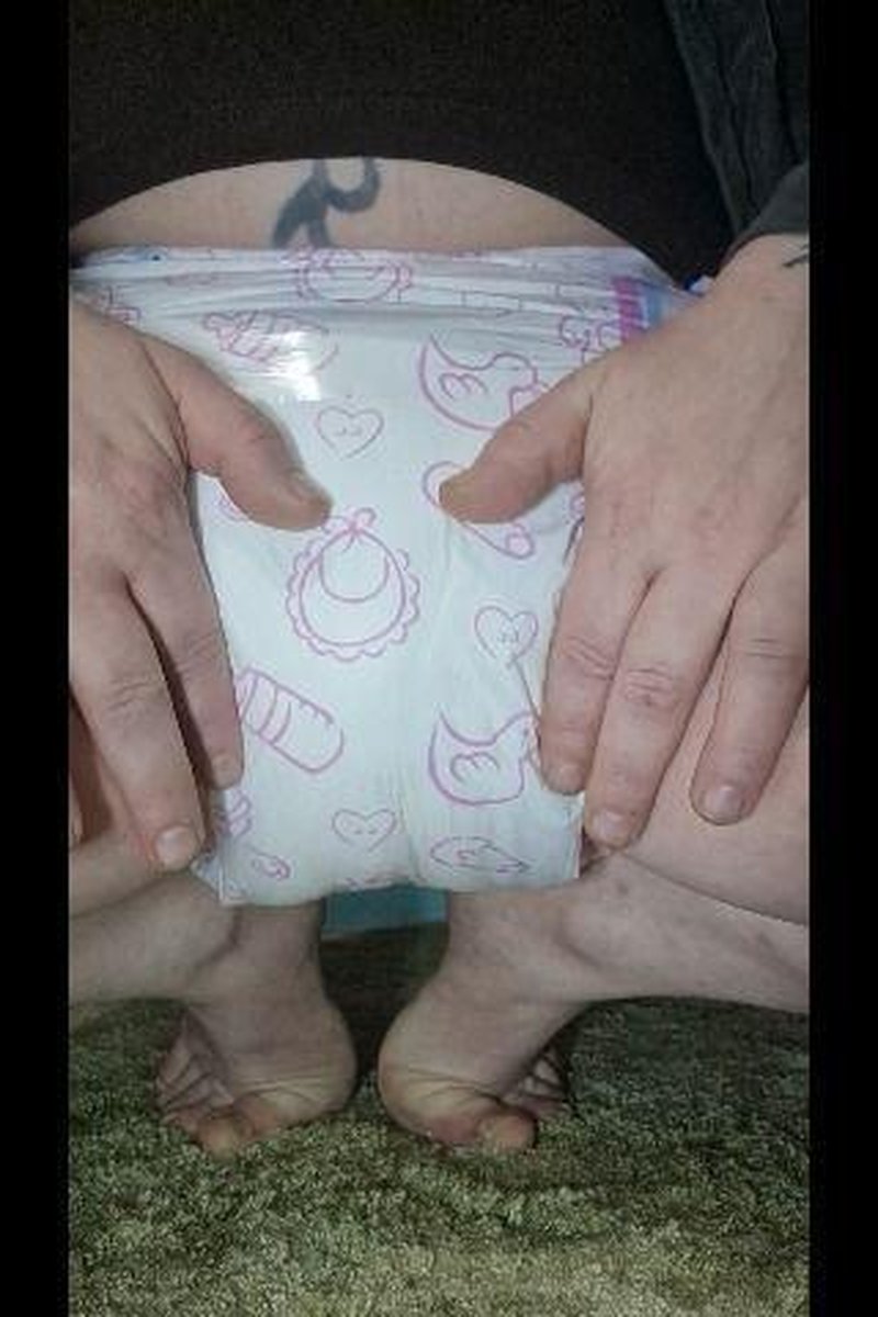 Wetting - Screenshot 1 of 4 - Golden Shower