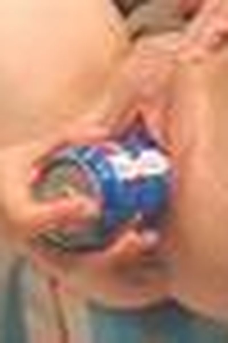 Pepsi Can Insertion - Screenshot 1 of 4