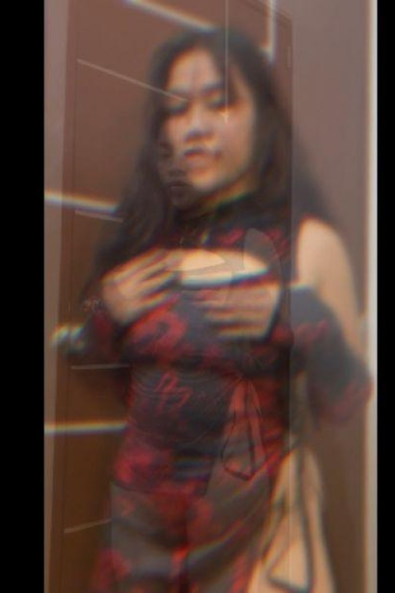 Dancing - Screenshot 1 of 4 - Asian