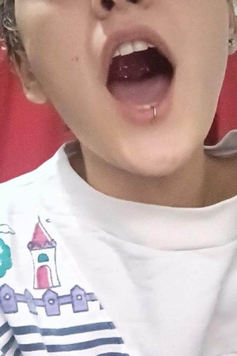 Burping - Screenshot 1 of 4 - Belching