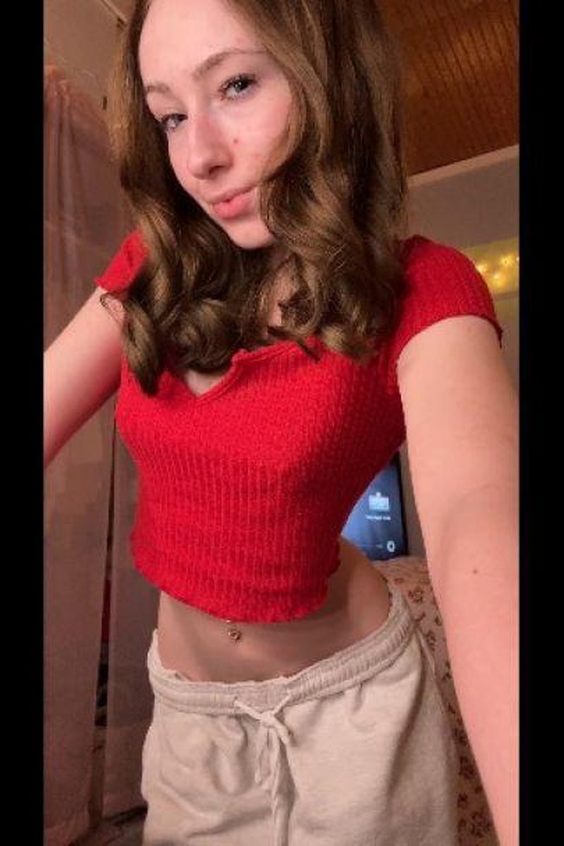 Date Night - Screenshot 1 of 4 - Brown Hair