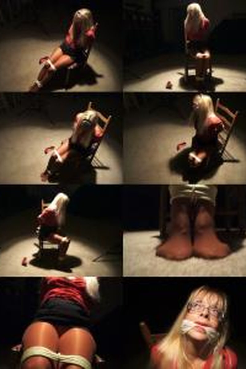Spot Light - Screenshot 1 of 4 - Bondage