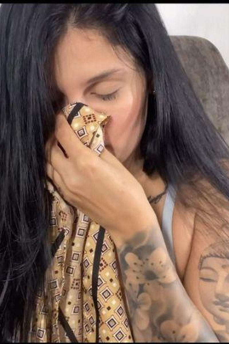 Nose Blowing - Screenshot 1 of 4 - Amateur