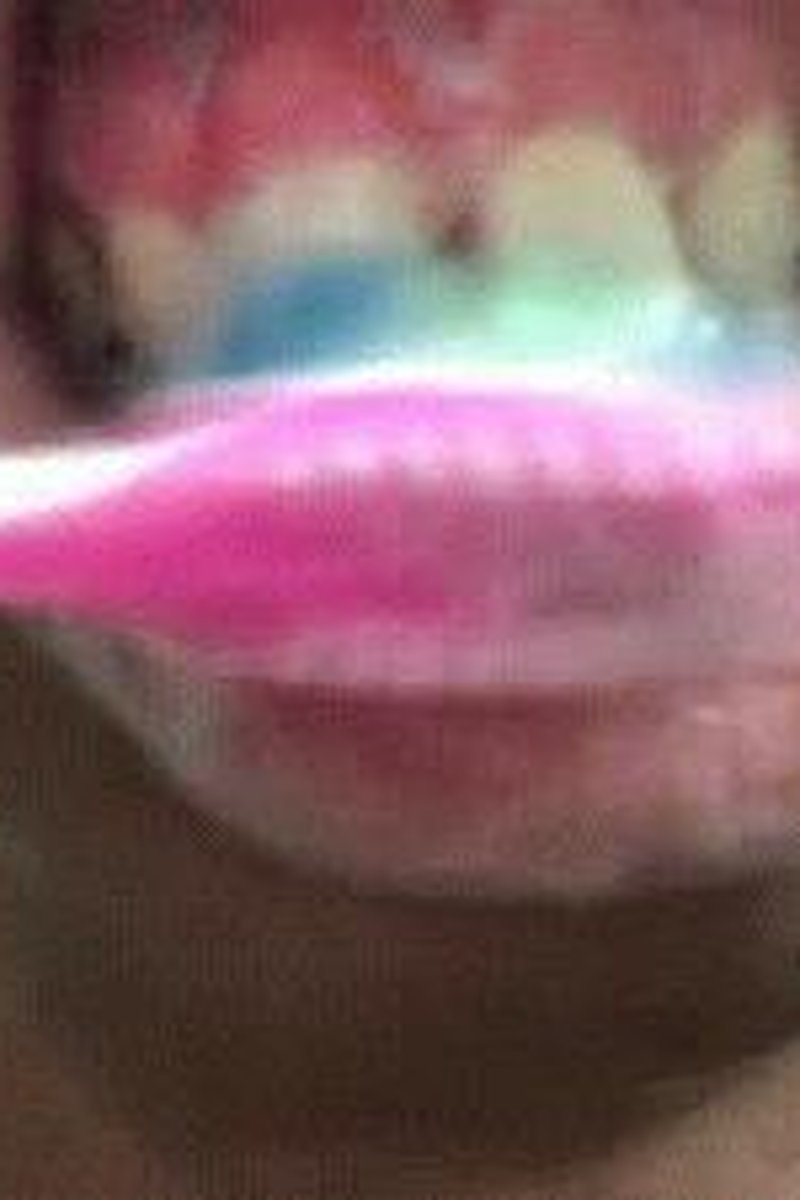 Brushing Teeth - Screenshot 1 of 4 - Body Worship