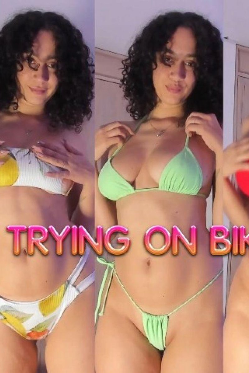 Trying On Bikinis - Screenshot 1 of 4 - Babes