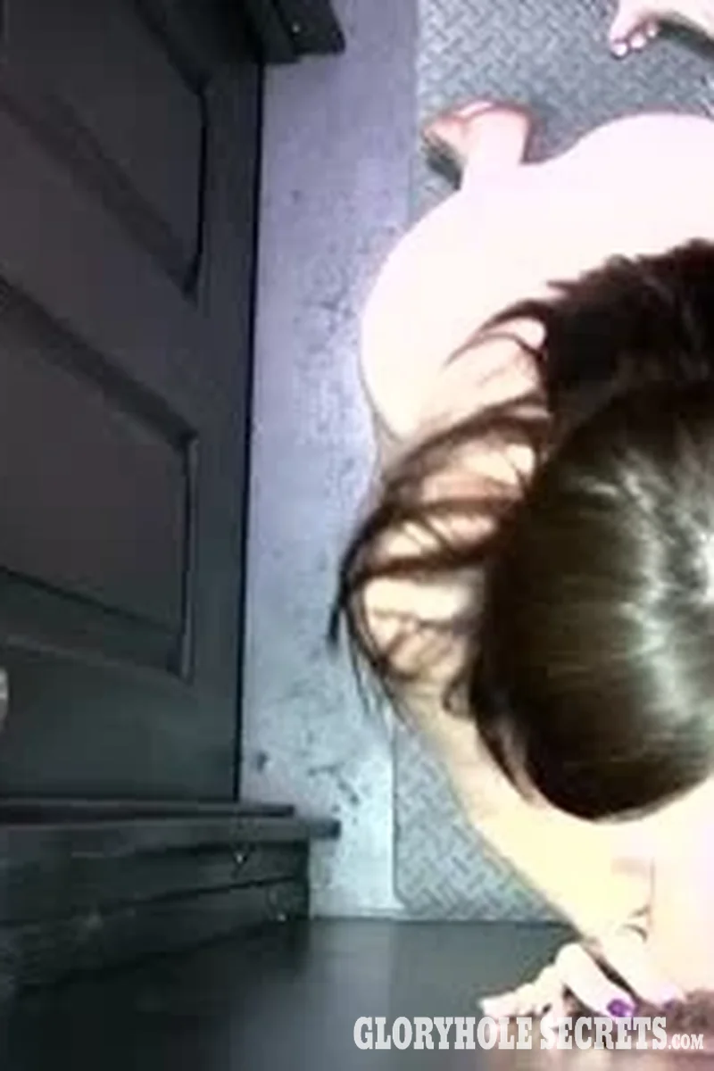 Shelby P's Second Gloryhole Video POV - Screenshot 1 of 4 - Blowjob