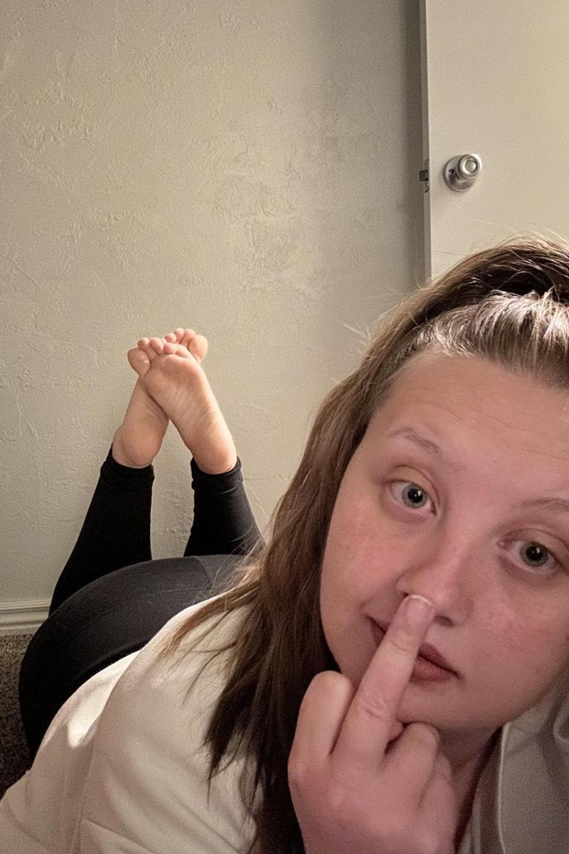 Flipping You Off - Screenshot 1 of 4 - Brat