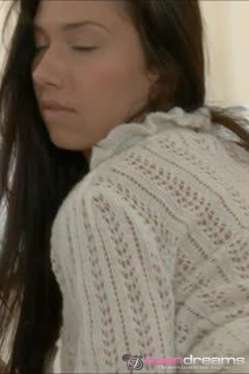 Lotus - Screenshot 1 of 4 - Teen (18-22)