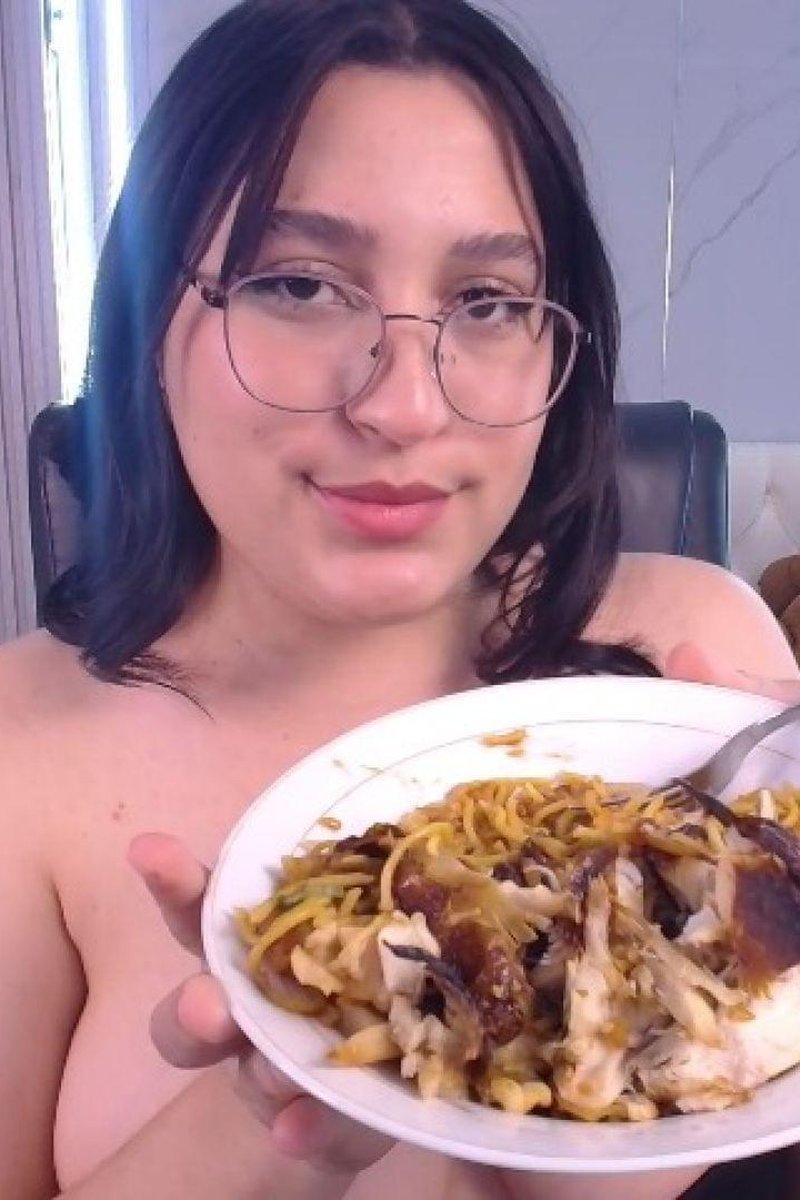 Come With Me - Screenshot 1 of 4 - Addiction Fetish